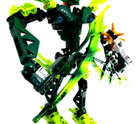 LEGO 2009 Bionicle Gresh Glatorian Figure (55 Pieces) - Set 8980