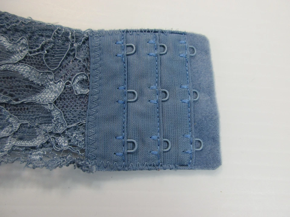 Sutiã feminino *ISAAC MIZRAHI* TAMANHO 36D DEMI AZUL BOLINHAS - Imagem 3 de 4