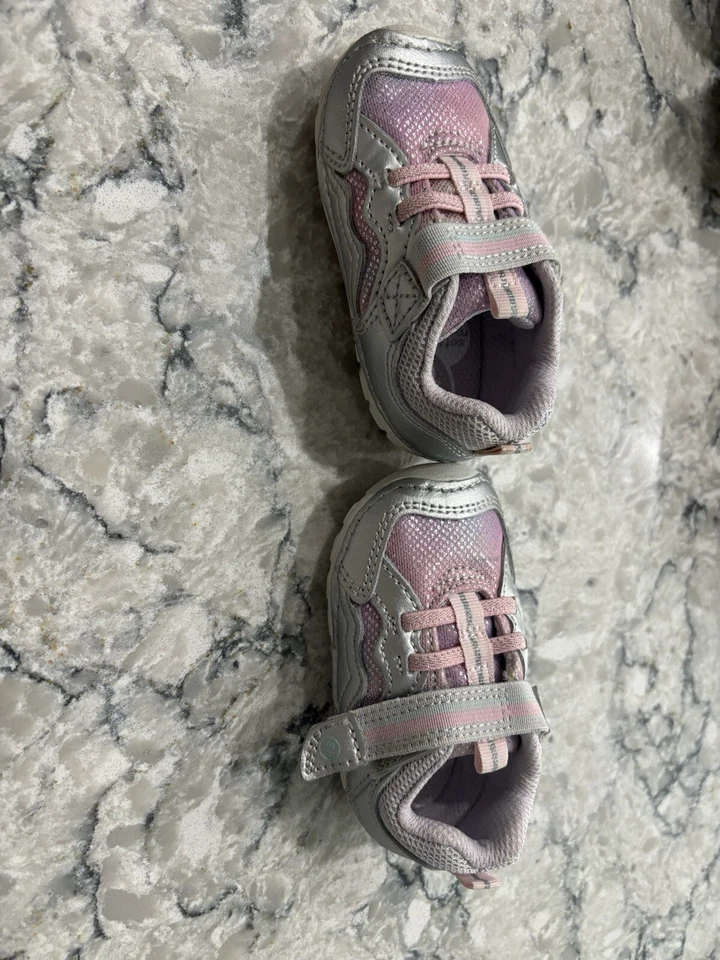Stride Rite Talla 3 1/2 Niño Pequeño EE. UU. Púrpura/Rosa  Foto 3 de 4