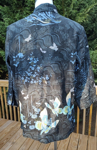 ZITRONE Medium 100 % Ramie Mandarinkragen Schmetterling Blumen Wellen blau schwarz Top - Bild 2 von 7