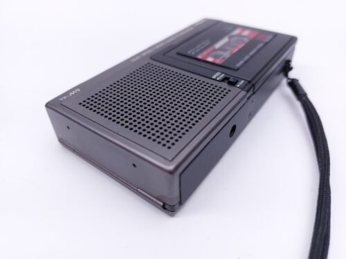 Ancien enregistreur vocal micro cassette Aiwa TP-M9 * POUR PIECES - Photo 11 sur 11