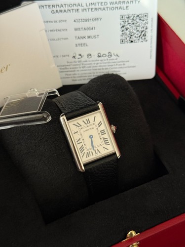 Cartier Tank Must WSTA0041 2024 Mint Condition Box and Papers Full Warranty - Picture 3 of 7