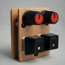 madMidiMini Compact Midi Controller with 2 Note Buttons 2 Potentiometers and LED