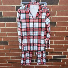 NWOT Carter's Adult 2-Piece Plaid Fleece Coat Style Christmas Pajamas
