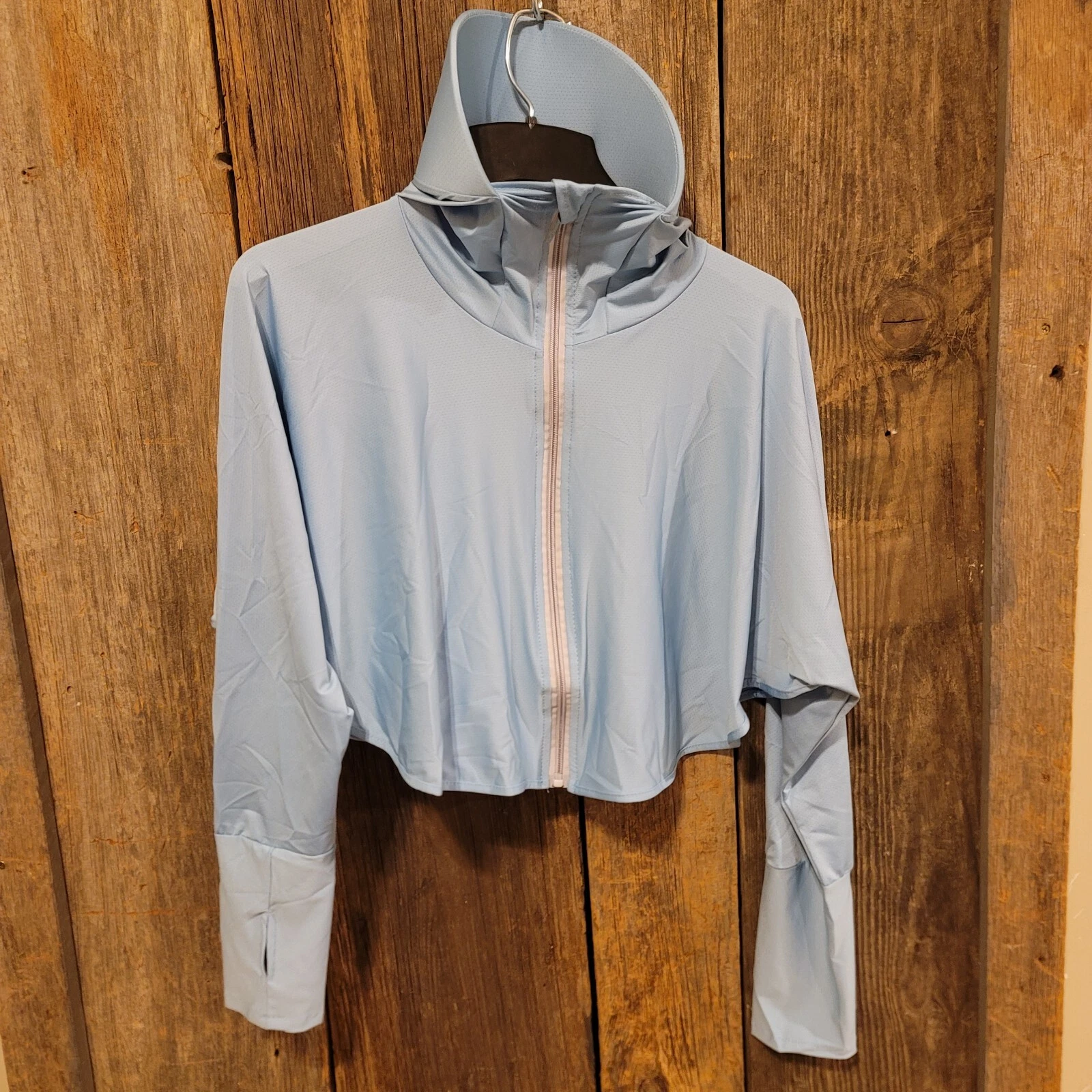 Womens Jrs Sunshirt W/ Attached Hat BUJIANG Size 8 F Light Blue Crop Thumb holes