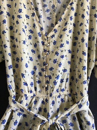 Playsuit , New Look Yellow Floral Size UK 14 Elasticated waist, tie, button fron - Picture 2 of 2