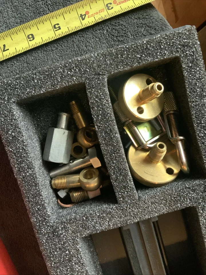 Juego de adaptadores 3M, sistema de limpieza de inyector de combustible, 08933... no estoy seguro si faltan cosas Foto 3 de 4