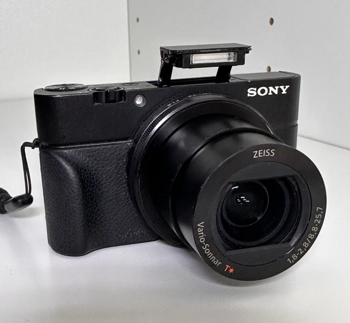 Preços baixos em Sony Cyber-shot DSC-RX100 III Câmeras Digitais | eBay