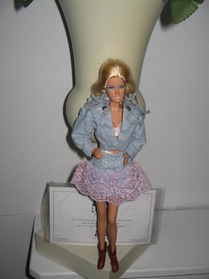 Barbie Daria Shopping Queen Model of the Moment Puppe - Mattel Gold Label G8081I