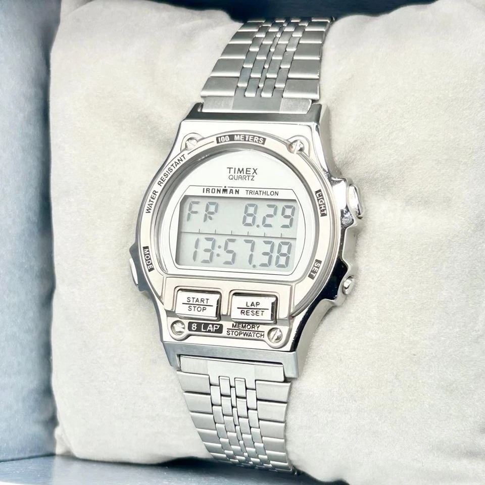 Reloj Timex Ironman Beams Collaboration 8 vueltas de metal inoxidable con caja #2 Foto 2 de 4