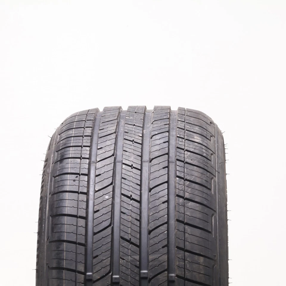 Driven Once 255/45R20 Bridgestone Alenza Sport A/S AO 105T - 9.5/32 Foto 3 de 4