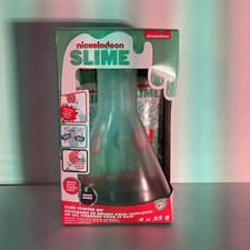 Sealed Packets of Nickelodeon Bath Slime Powder and Lab Beaker