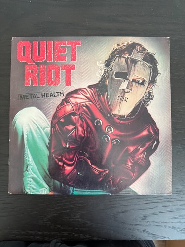 Quiet Riot Metal Health LP Vinyl 12" Record Original 1983 Press Canada Import VG - Picture 2 of 2