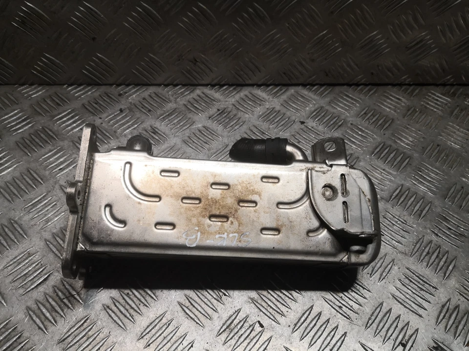 MERCEDES-BENZ SLK 250 CDI R172 Radiatore EGR 6511400775 2.1 Diesel 150kw Foto 3 de 4