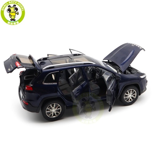 1/18 Jeep Cherokee 2019 Blue Diecast Model Toy Car Gifts For Friends - Picture 8 of 14