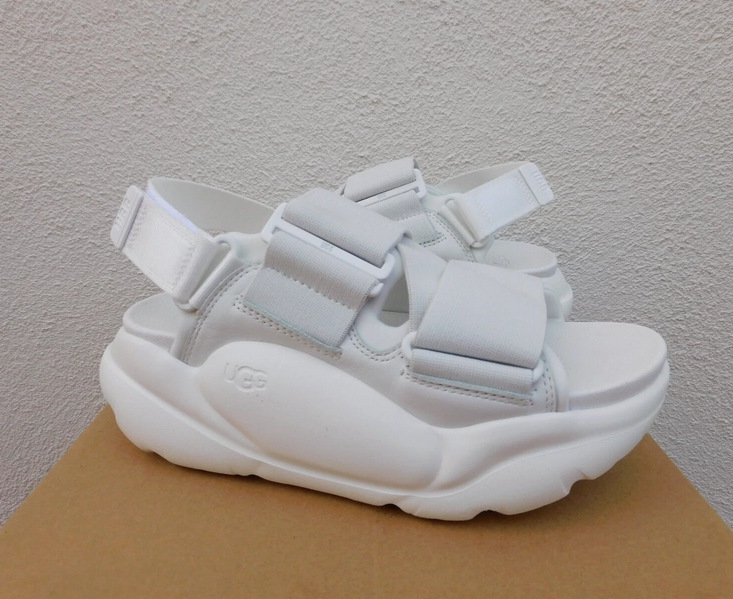 SANDALI SNEAKER UGG BIANCHI LA STREET SPORTY PLATFORM DONNA US 7 5 EUR 38 5 ~NUOVI