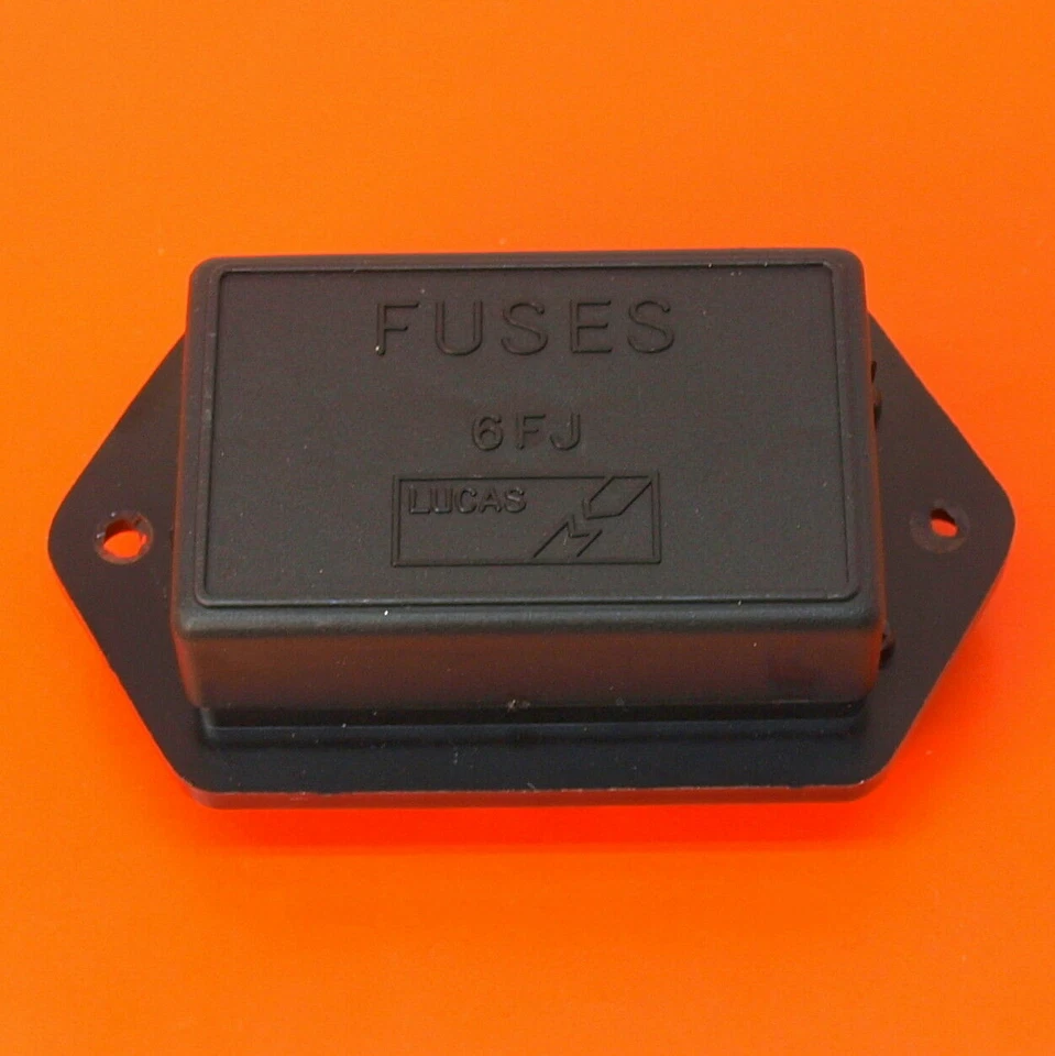 Lucas 4 Way Fuse Box Holder 37564 6FJ Bulkhead For Mini Cooper S Classic Car - Image 4 of 4