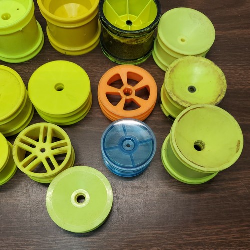Misc Vintage RC Car Rims MISMATCH - Picture 4 of 6