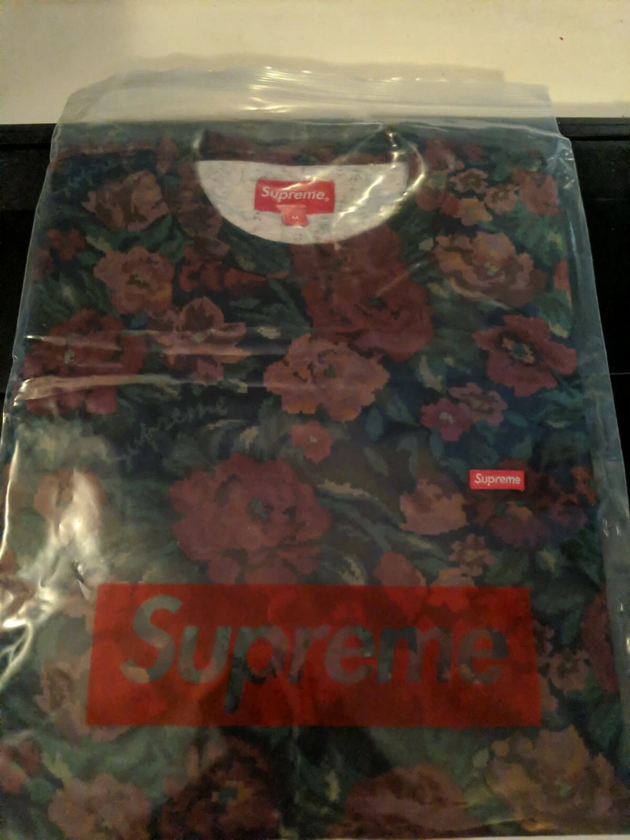 Small box hotsell tee supreme 2020
