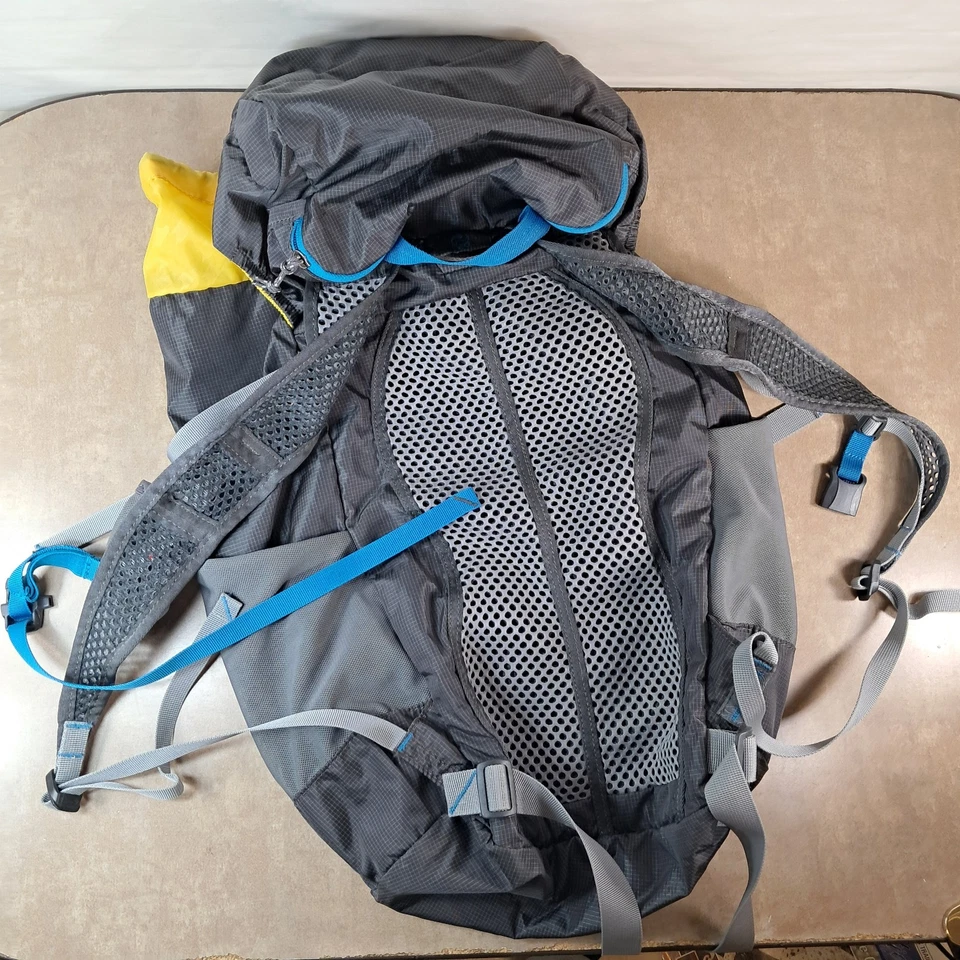 Mochila Mountainsmith Scream 25L Gris/Azul Ligera Senderismo Pack Nueva Sin Etiquetas Foto 2 de 4