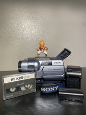 Sony Handycam DCR TRV250 DIGITAL8 Camcorder Bundle W/ NIGHTSHOT TESTED/WORKING  