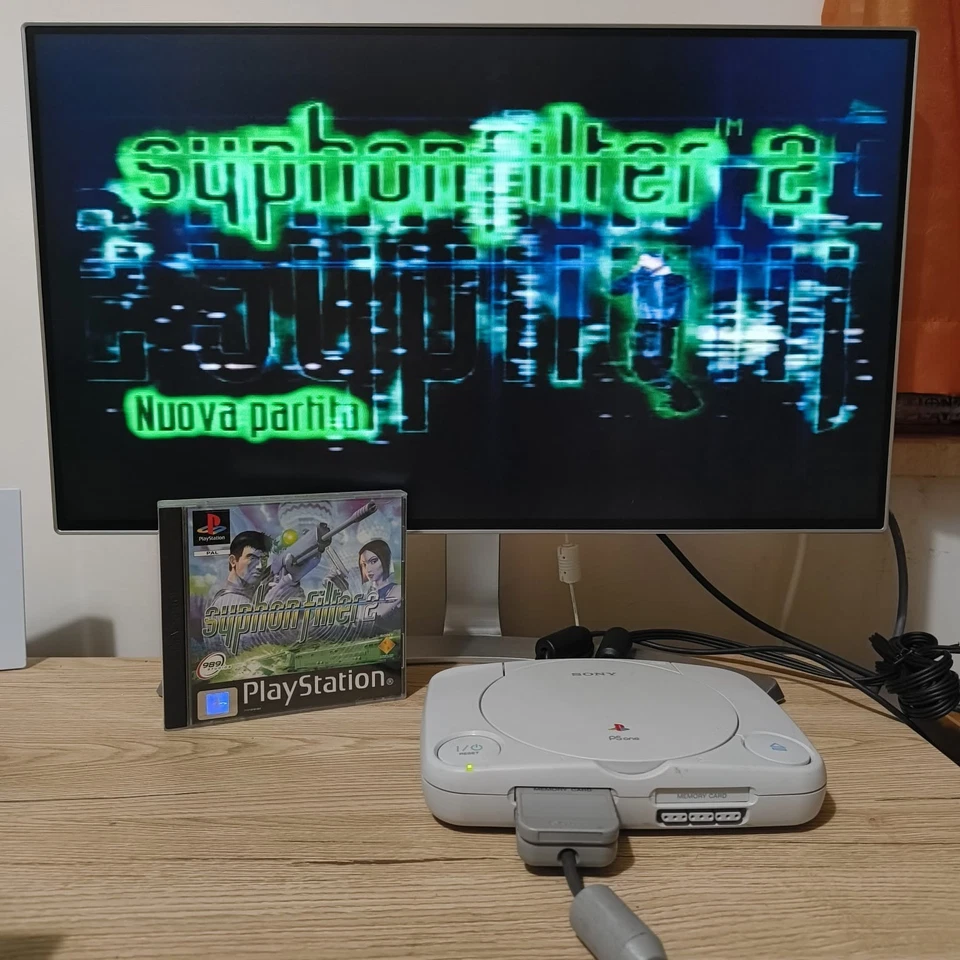 SYPHON FILTER 2 EDIZIONE ITALIANA - PS1 PLAYSTATION 1 - COMPLETO TESTATO - Immagine 2 di 4