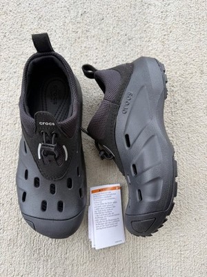 Crocs quick trail low new no box size 7 womens