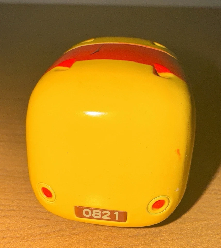 Mini vehículo Tomica Disney Motors TSUM Winnie The Pooh 2015 Foto 3 de 4