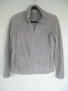 fuzzy uniqlo jacket