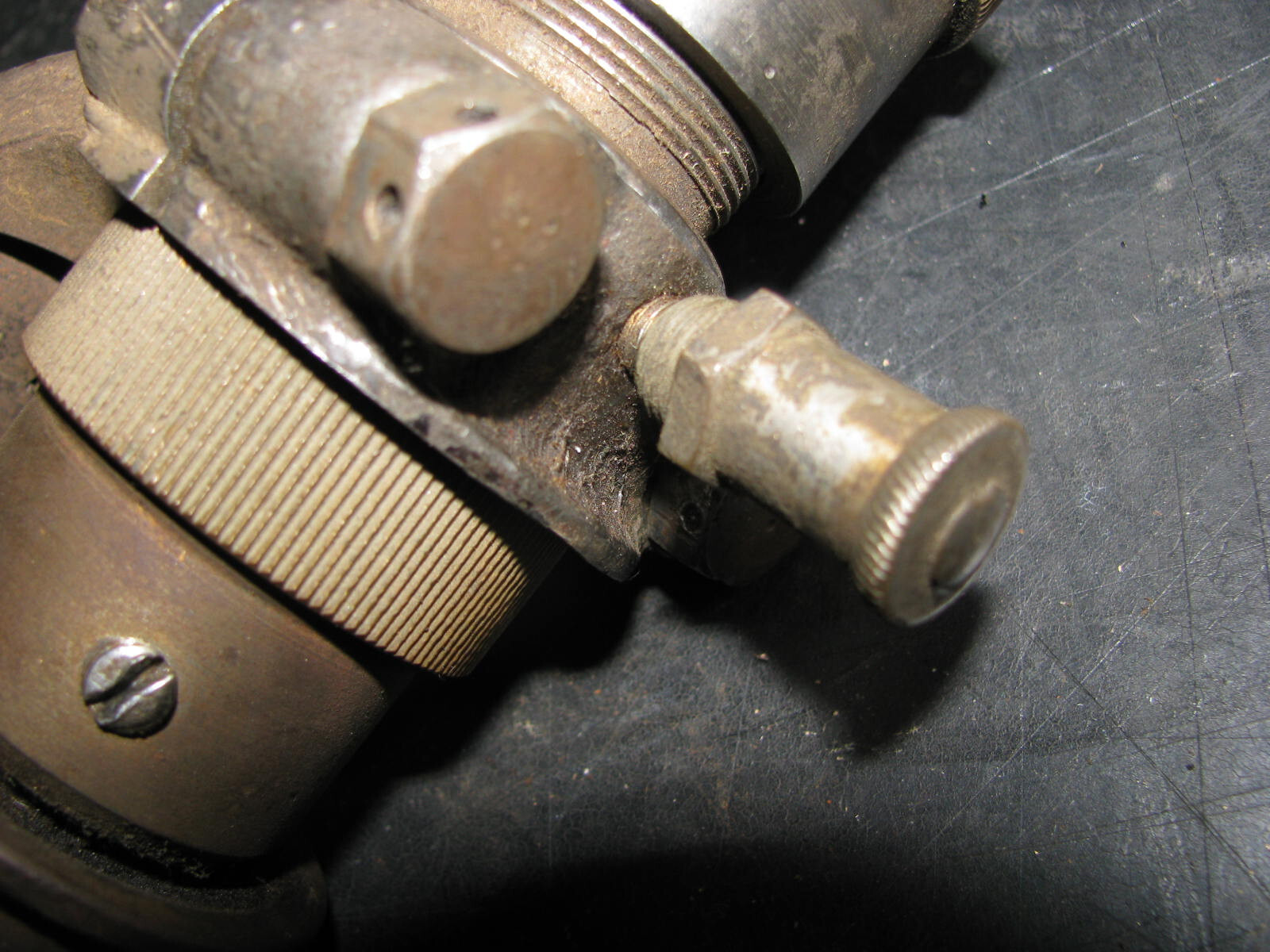 MULTI-AXIS BELT-DRIVE GRINDER MANDREL w BALL THRUST BEARINGS vintage