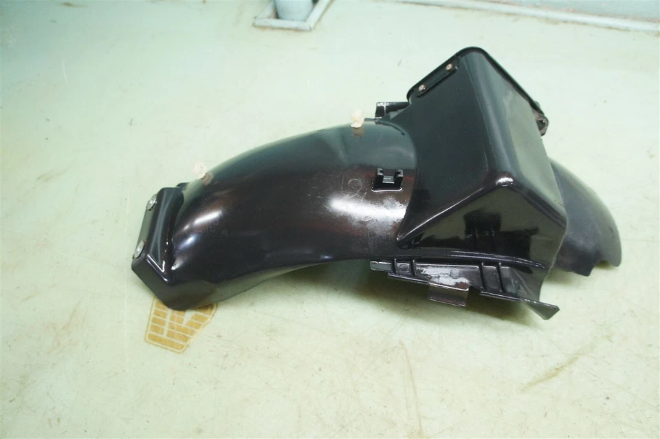 Honda CB900 CB900F 900F 1982 Super Sport CB 900 *2038 guardabarros interior  Foto 2 de 4