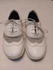 Skechers GoGolf white spikeless lace up sz10