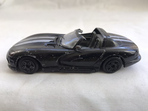 Dodge Viper toy car Burago 1/43 scale - Picture 3 of 9