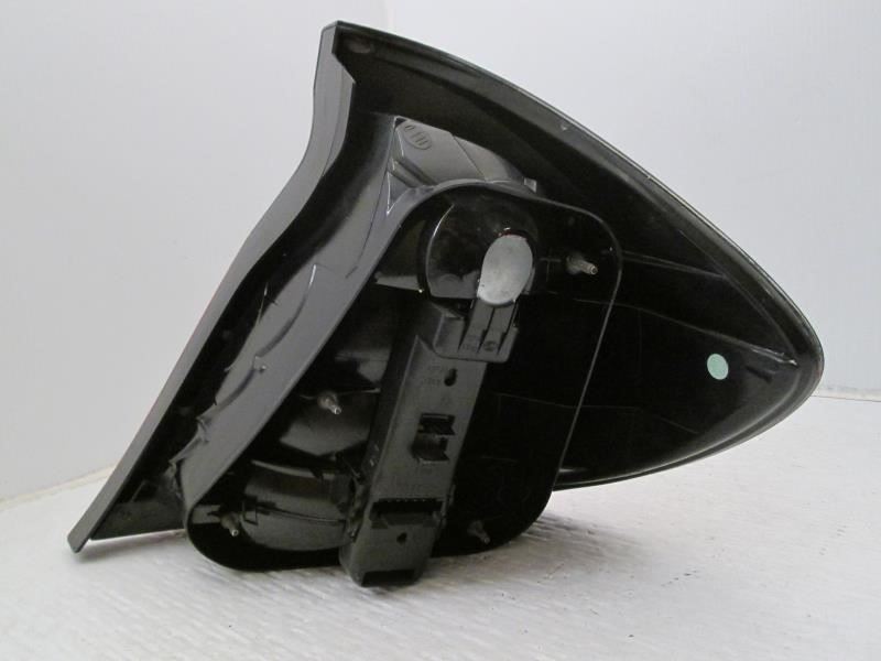 af11221_2017様 2017-2021 Toyota Prius Prime Left Rear Turn Signal Bumper