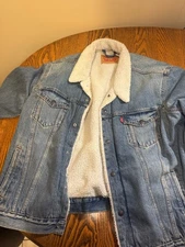 Levi’s Sherpa Lined XXL Denim Jacket