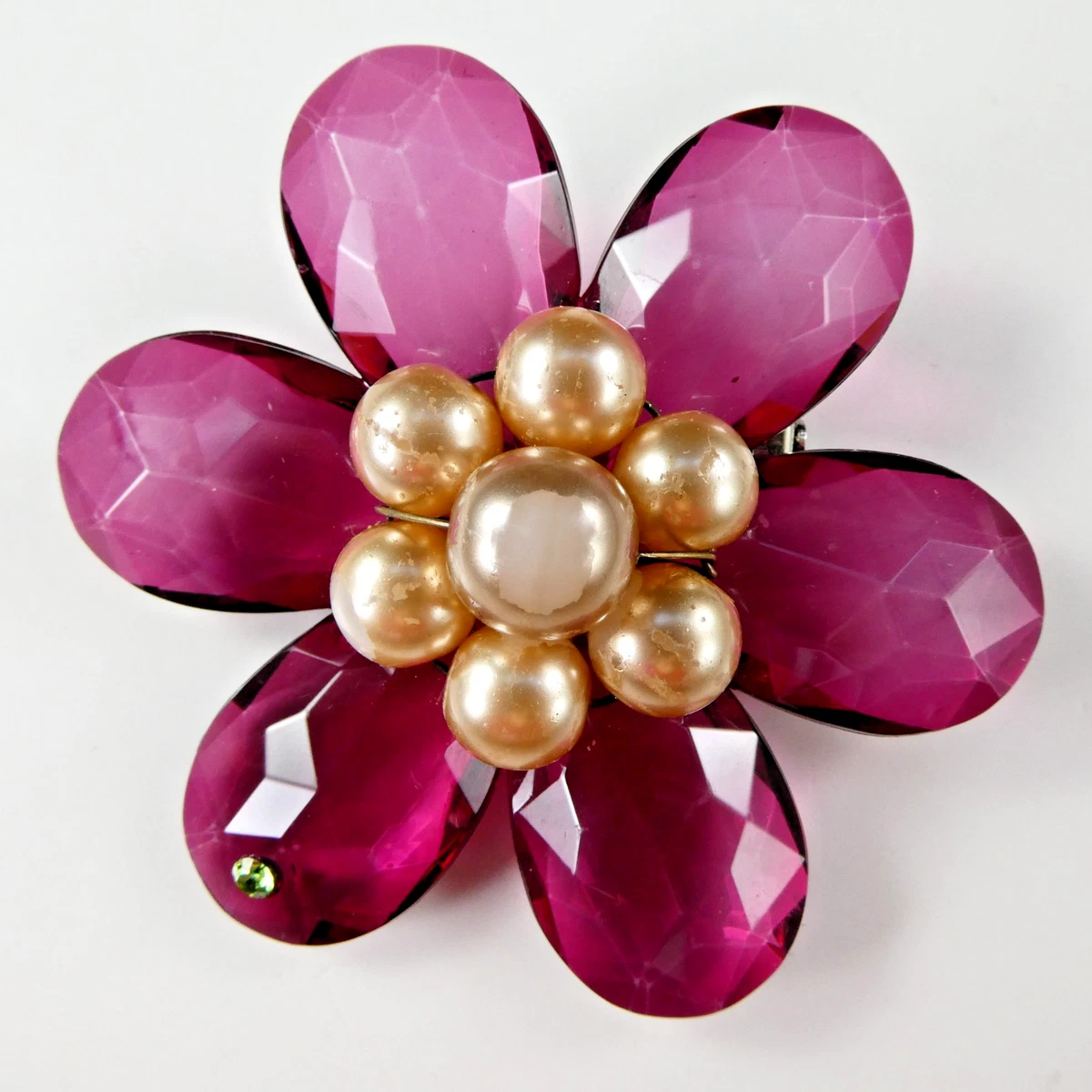 Vintage Lucite Flower Pin In Retro Costume Pins & Brooches for
