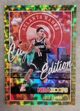 2020 Panini NBA Hoops-Trae Young City Edition Gold Hyper #/10