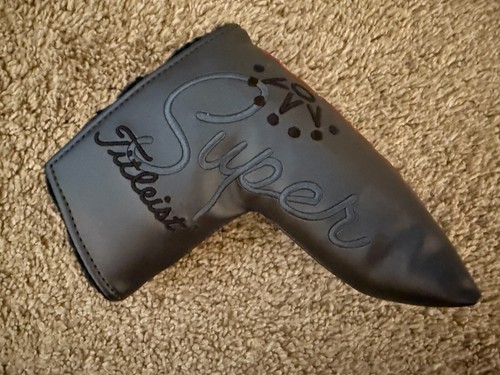 Scotty Cameron Newport Super Select 2024 Putter 33" 40 Gram Weights Mint - Picture 11 of 12