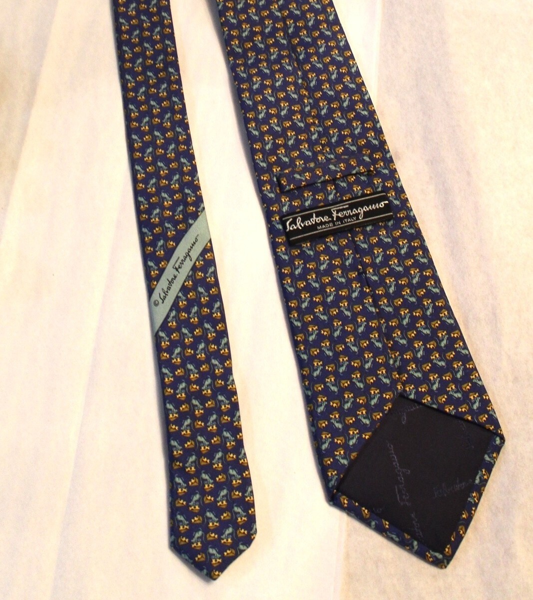 Salvatore Ferragamo MOUSE & CHEESE Silk Tie 59x3.5 Italy | eBay