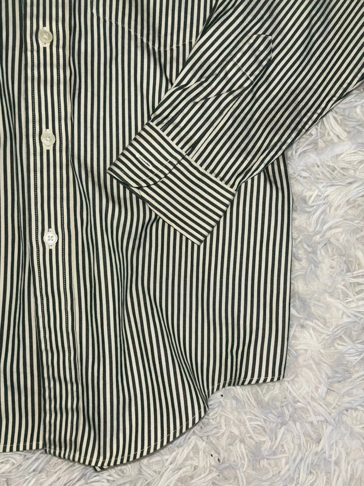 Nordstrom Classic Boys talla 10 Oxford clásico verde y blanco roto con botones. Exc Foto 2 de 4