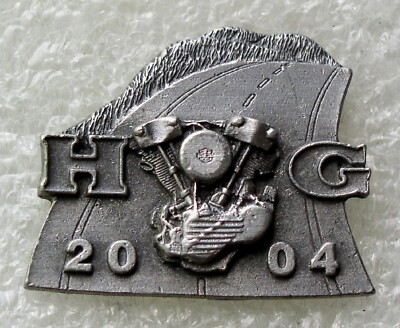 2004 HARLEY DAVIDSON OWNERS GROUP HOG H.O.G. CHAPTER MEMBER OFFICER PIN