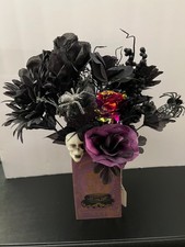halloween flower arrangement