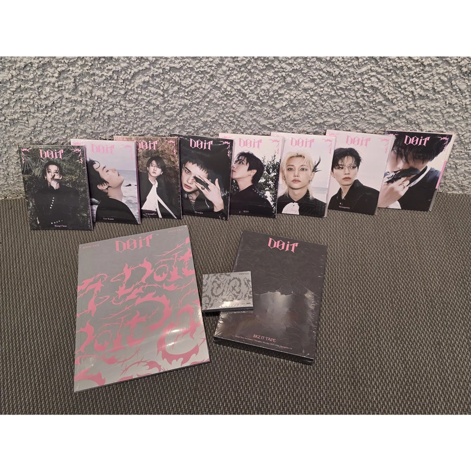 Stray Kids ALBUM [SKZ IT TAPE ‘DO IT’] Accordion Ver. - Image 2 of 4