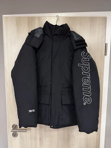SUPREME 700 PARKA REMBOURRÉE COUTURE SCELLÉE TAILLE M Noir