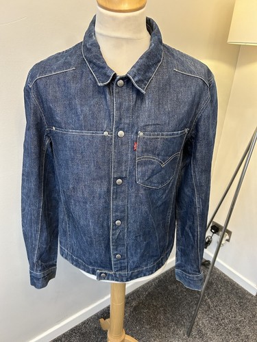 Levis Engineered Fit Dark Indigo Blue Denim Trucker Jacket Medium M Red Tab