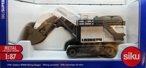 Modellini statici di mezzi agricoli rimorchio SIKU scala 1:87