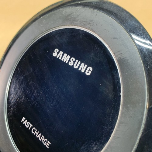 Support de Charge Sans Fil Rapide Samsung Chargeur Sans Fil Universel - Fonctionne EP-NG930 - Photo 8 sur 15