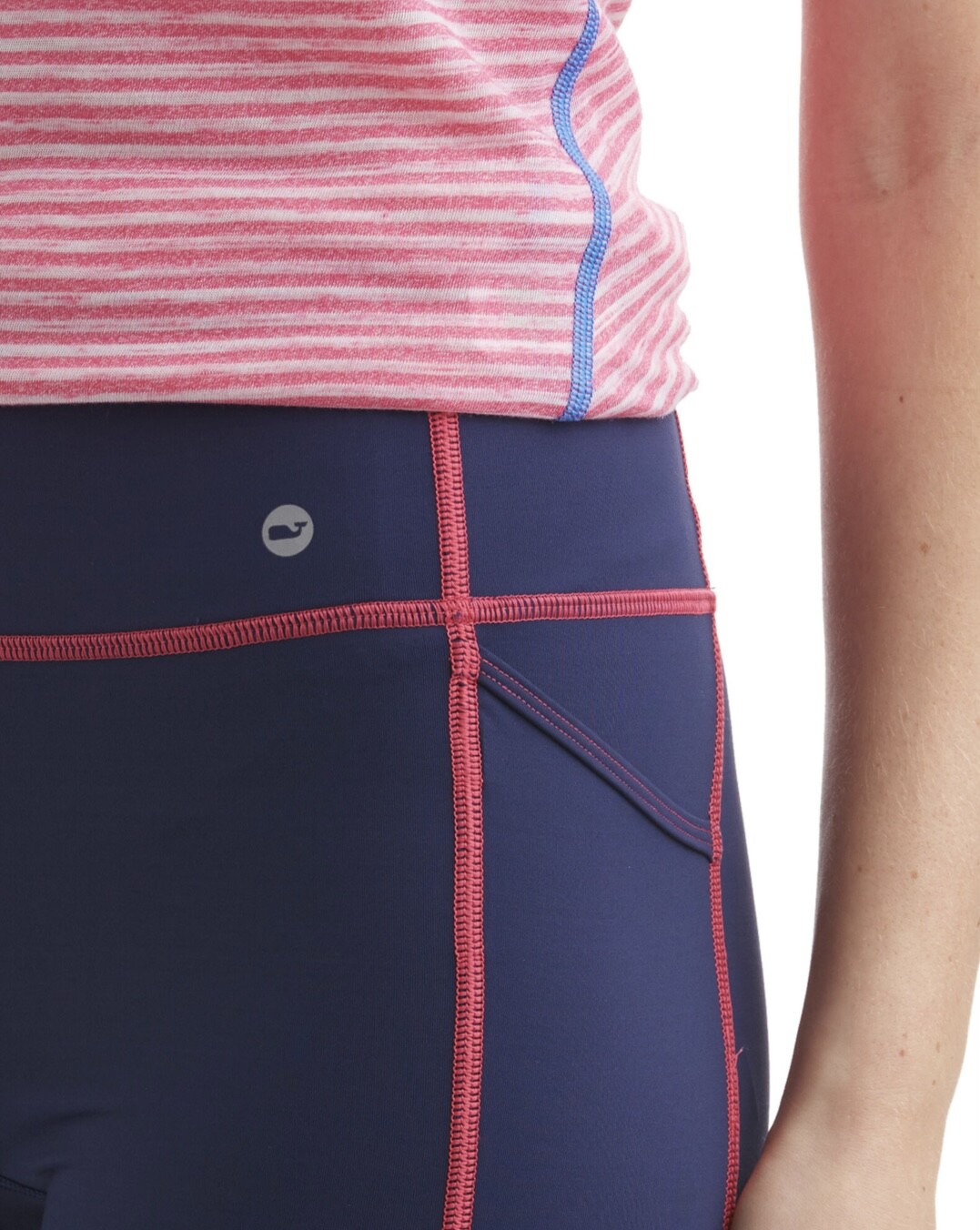 Vineyard Vines Solid Performance Crop Leggings Wo… - image 3