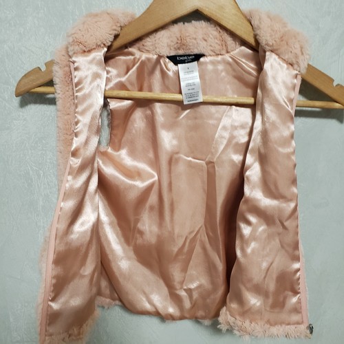 Bebe Girls Pink Faux Fur Ruffle Zip Up Vest Size 4 - Picture 6 of 10