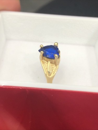 14KT YELLOW GOLD PINKY FINGER RING WITH HEART 💜BLUE GEMSTONE SIZE 5 - Picture 8 of 17